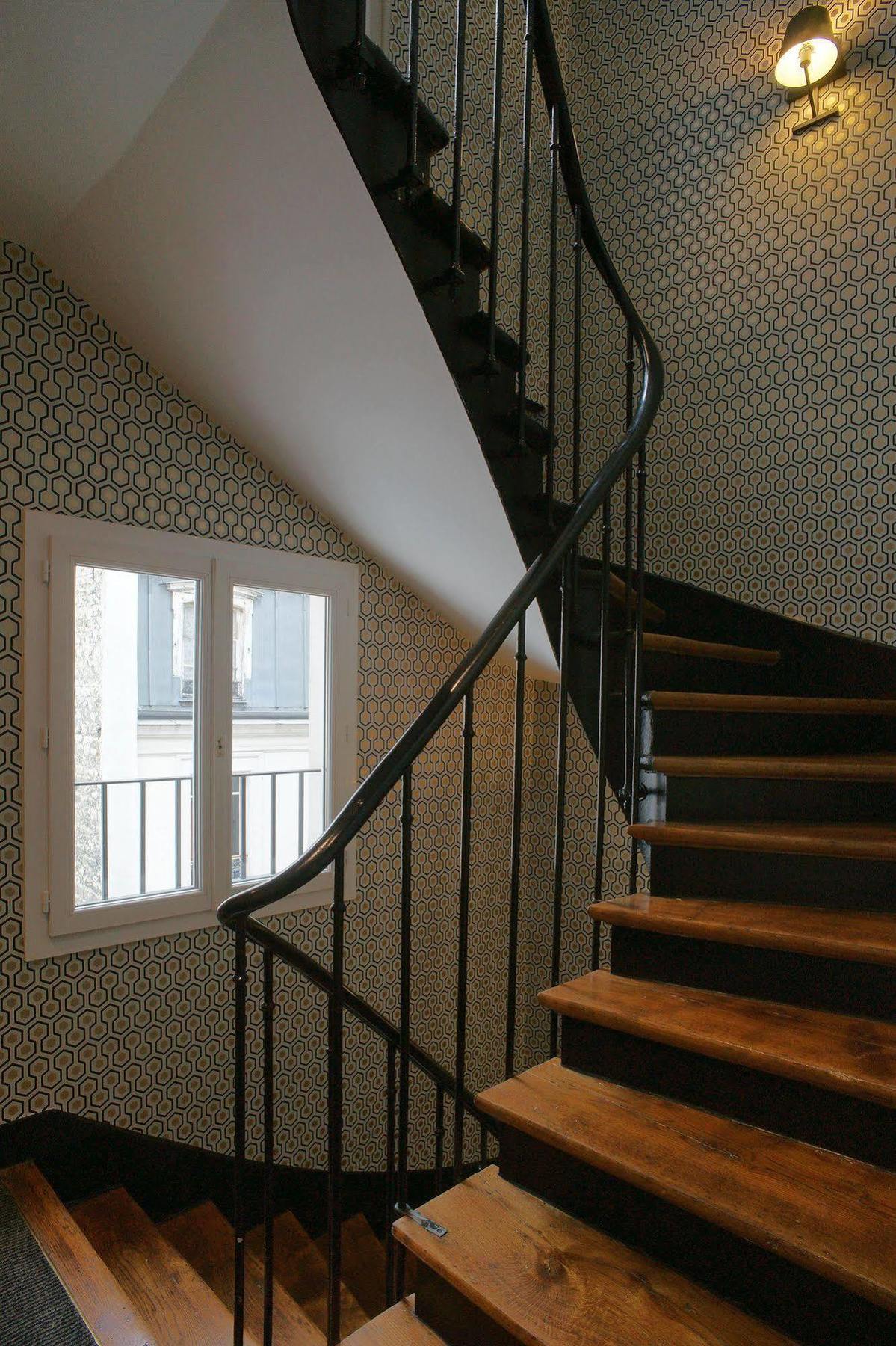 George - Astotel Hotel Parijs